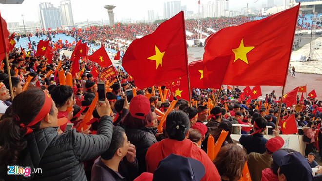 Fanzone Mỹ Đình nóng bỏng chờ trận cầu lịch sử của U23 Việt Nam Fanzone Mỹ Đình nóng bỏng chờ trận cầu lịch sử của U23 Việt Nam